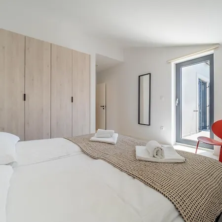 Greta Heated Pool 40m2, Sea View Villa *