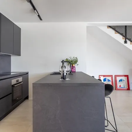 Villa Greta Heated Pool 40m2, Sea View Risika